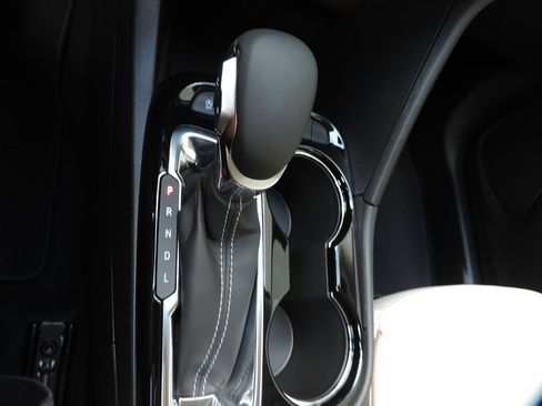 New 2026 Buick Encore GX Avenir image 21