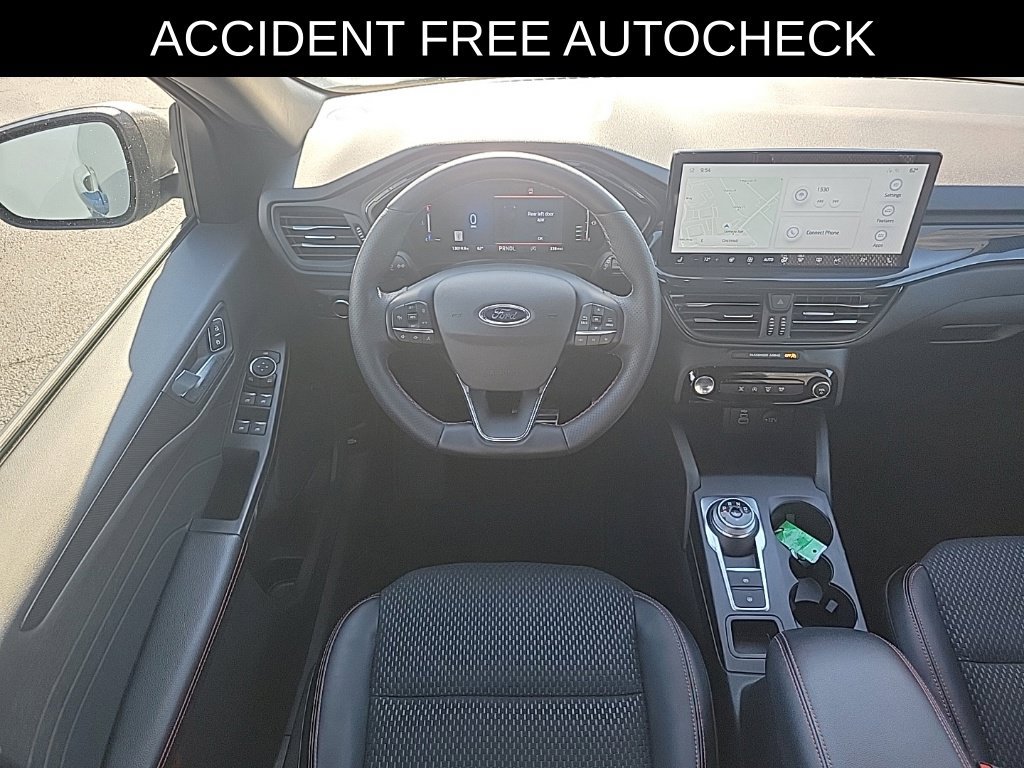 Certified 2024 Ford Escape ST-Line w/ Tech Pack #1 AWD/4WD image 9
