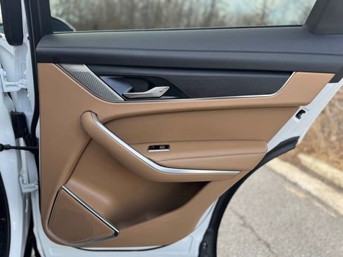Certified 2023 Jaguar F-PACE S AWD/4WD image 15