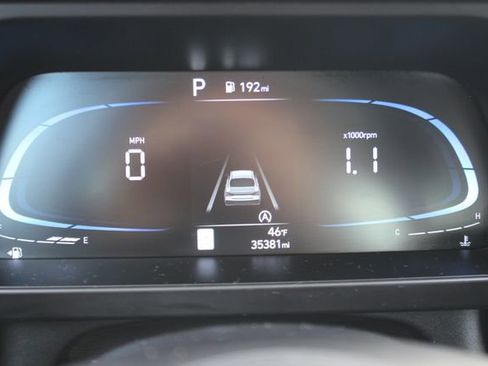 Used 2024 Hyundai Elantra SE FWD image 15