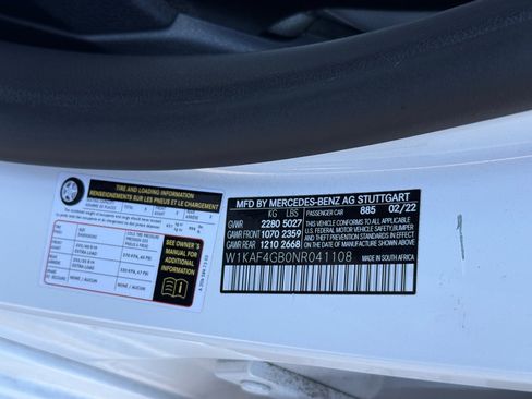 Used 2022 Mercedes-Benz C 300 Sedan image 16