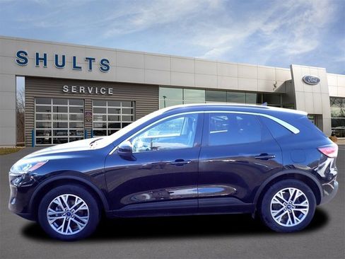 Certified 2022 Ford Escape SEL image 2