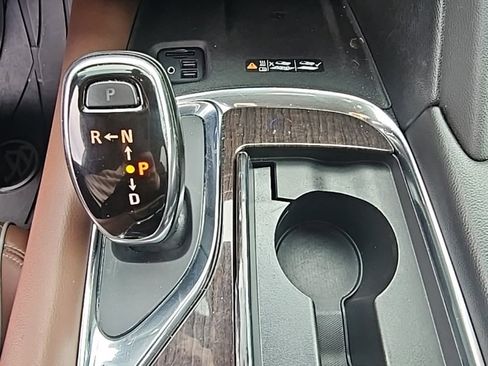 Used 2020 Buick Enclave Avenir w/ Avenir Technology Package image 29