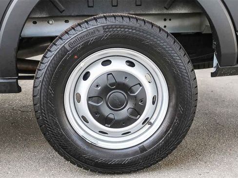 New 2025 Ford Transit 250 148 Medium Roof image 10