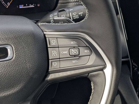 New 2026 Jeep Grand Cherokee L Laredo AWD/4WD image 25