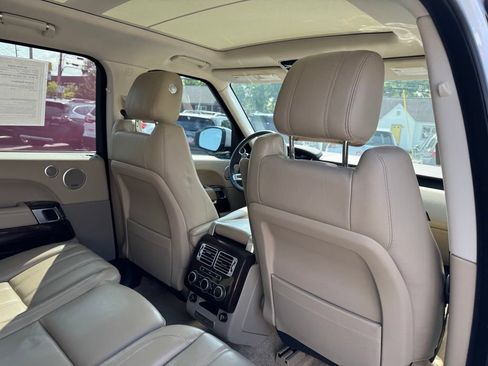 Used 2015 Land Rover Range Rover Supercharged AWD/4WD image 27
