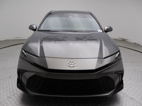 Certified 2025 Toyota Camry SE w/ Convenience Package image 5