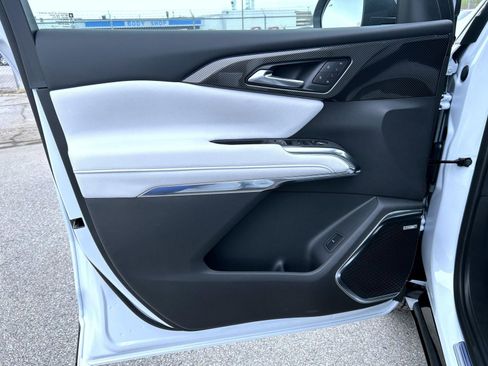New 2026 Chevrolet Traverse High Country AWD/4WD image 9