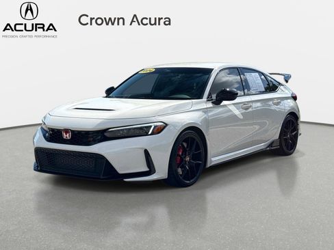 Used 2024 Honda Civic Type R image 1