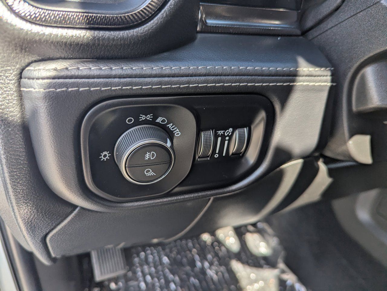 Used 2025 RAM 2500 Rebel w/ Rebel Level 2 Equipment Group AWD/4WD image 23