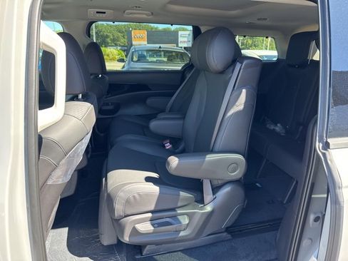 New 2026 Kia Carnival SX Prestige image 7