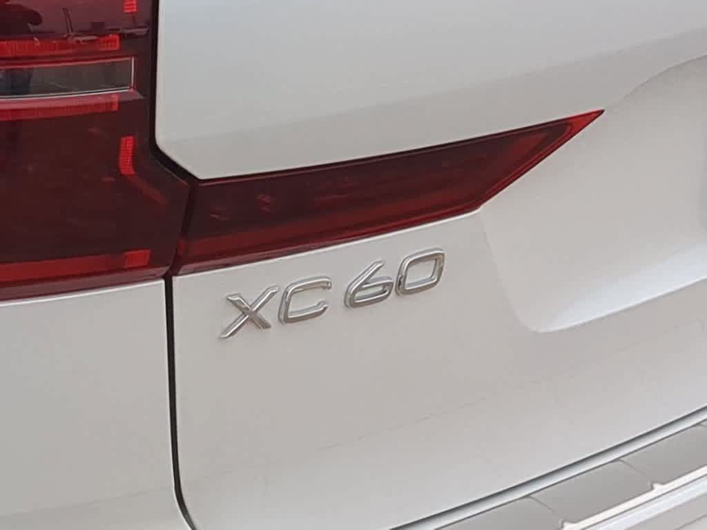 Used 2026 Volvo XC60 B5 Plus w/ Protection Package Premier AWD/4WD image 12