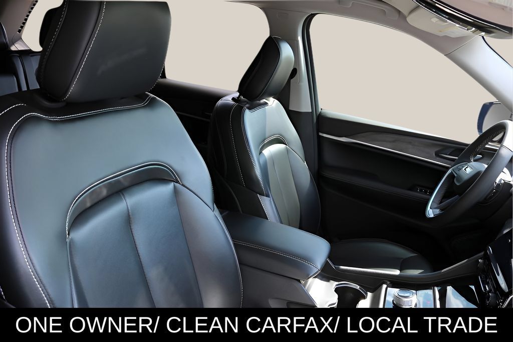 Used 2024 Jeep Grand Cherokee Limited RWD image 17