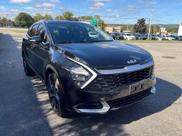 Used 2023 Kia Sportage EX AWD/4WD image 3