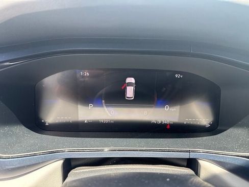 Used 2024 Volkswagen Taos SE FWD image 19