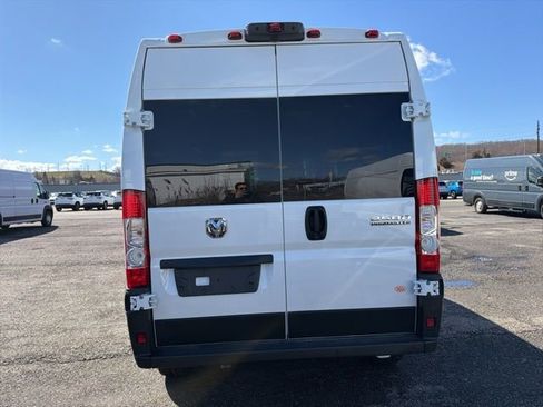 New 2026 RAM ProMaster 2500 image 4