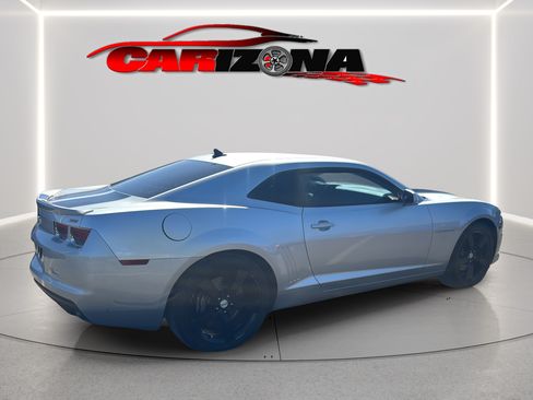 Used 2010 Chevrolet Camaro SS w/ RS Package RWD image 5