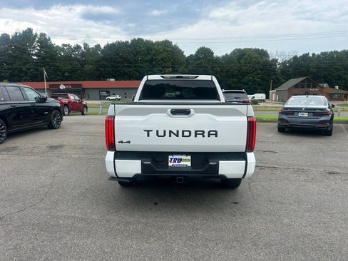 Used 2023 Toyota Tundra SR5 w/ SR5 Convenience Package AWD/4WD image 5