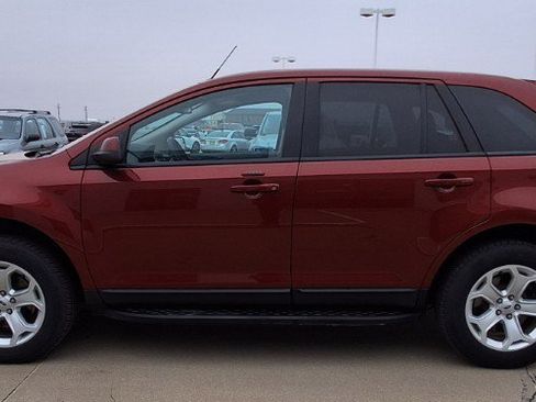 Used 2014 Ford Edge SEL w/ Equipment Group 205A image 5
