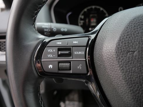 Used 2025 Honda Civic Sport image 28