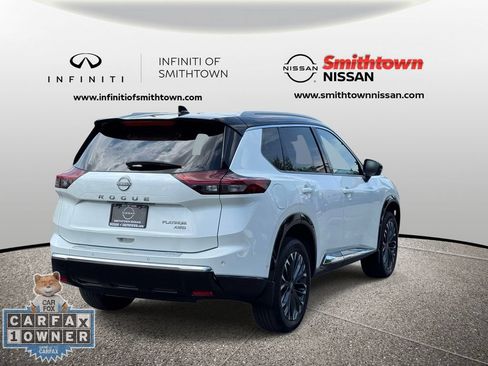 Used 2024 Nissan Rogue Platinum AWD/4WD image 9