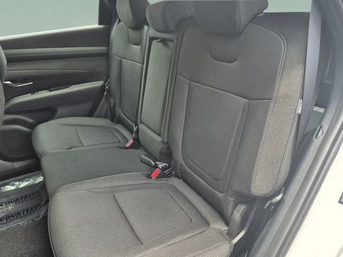 New 2026 Hyundai Tucson SE FWD image 16