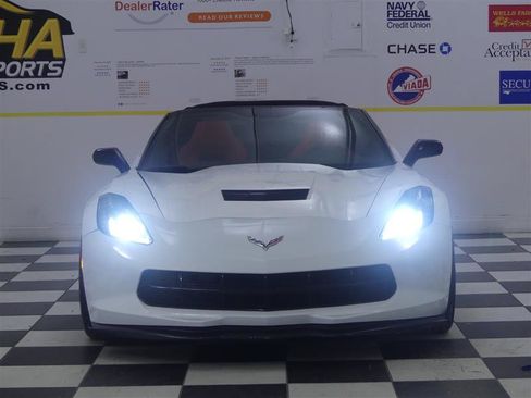 Used 2019 Chevrolet Corvette Stingray Coupe w/ Carbon Flash Badge Package RWD image 2
