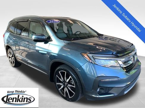 Used 2020 Honda Pilot Touring image 1