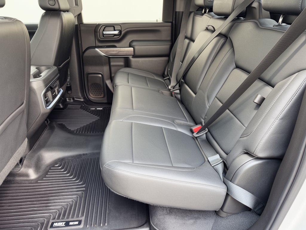 Used 2021 Chevrolet Silverado 2500 LTZ w/ LTZ Convenience Package AWD/4WD image 25