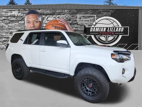 Used 2023 Toyota 4Runner TRD Off-Road Premium w/ Moonroof Package AWD/4WD image 1