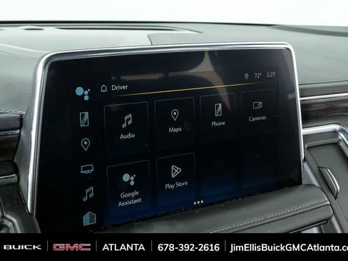 Used 2022 Chevrolet Suburban LT w/ Luxury Package image 15