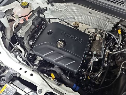 New 2025 Chevrolet TrailBlazer LT w/ LT Cold Weather Package image 28