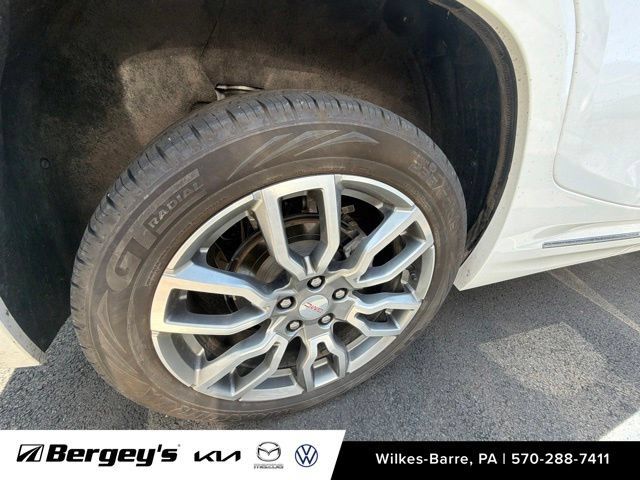 Used 2022 GMC Terrain Denali AWD/4WD image 15