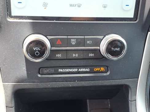 Used 2024 Ford Edge SE AWD/4WD image 21