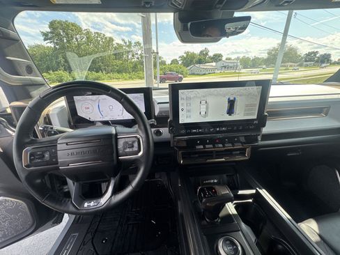 Used 2025 GMC Hummer EV 3X AWD/4WD image 20