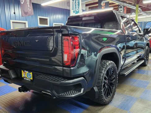 Used 2020 GMC Sierra 1500 Denali w/ Denali Ultimate Package image 3