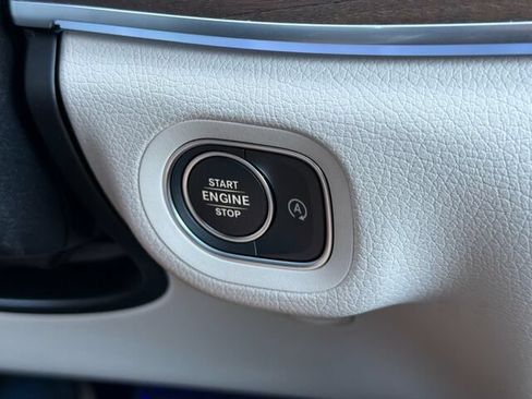 Certified 2025 Mercedes-Benz GLE 350 4MATIC image 28