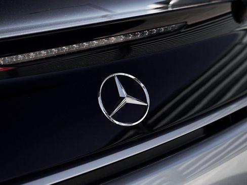 Used 2021 Mercedes-Benz AMG GT Black Series image 17