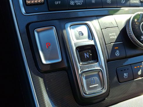 Certified 2023 Hyundai Santa Fe Limited image 15