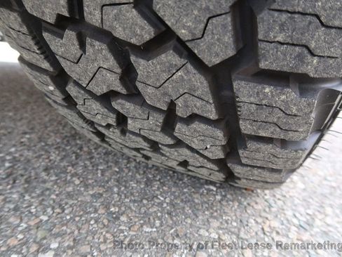 Used 2022 Ford F150 Lariat image 52