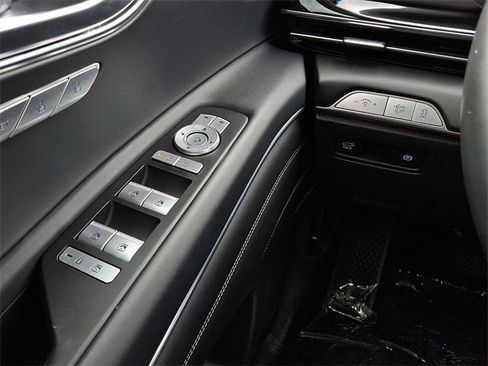 Used 2025 Genesis GV80 2.5T Standard image 27