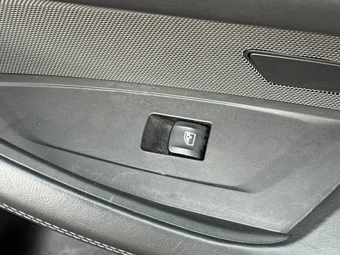 Used 2023 BMW M4 xDrive Competition image 21