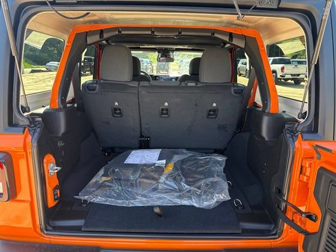 New 2026 Jeep Wrangler Unlimited Sport AWD/4WD image 21