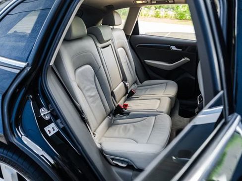 Used 2012 Audi Q5 2.0T Premium Plus w/ Premium Plus Pkg image 69