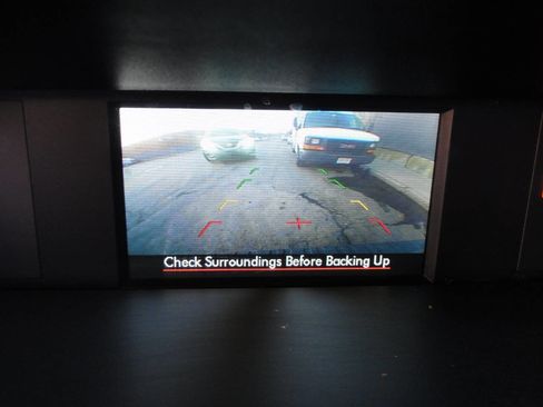 Used 2014 Subaru Forester 2.5i Premium w/ All-Weather Package image 14