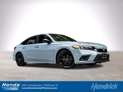 Used 2022 Honda Civic Sport image 1