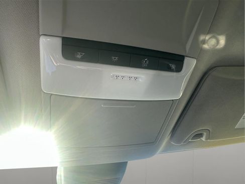 Used 2024 Nissan Altima 2.5 SV image 29