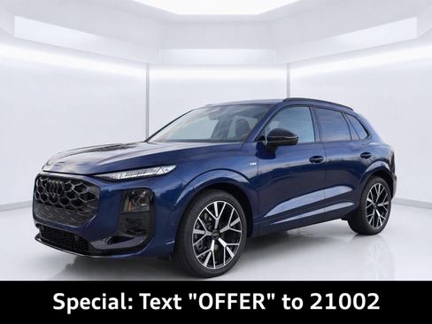 Certified 2026 Audi Q3 quattro 2.0T AWD/4WD image 1