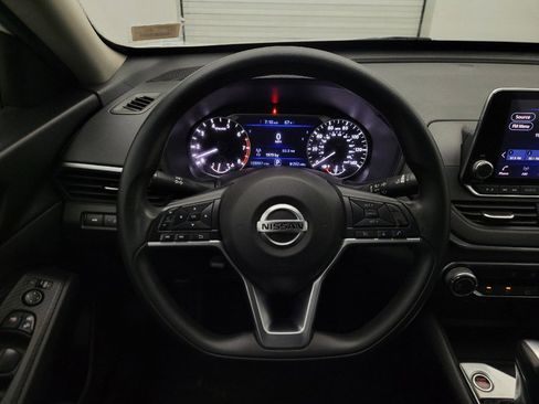 Used 2019 Nissan Altima 2.5 S FWD image 22