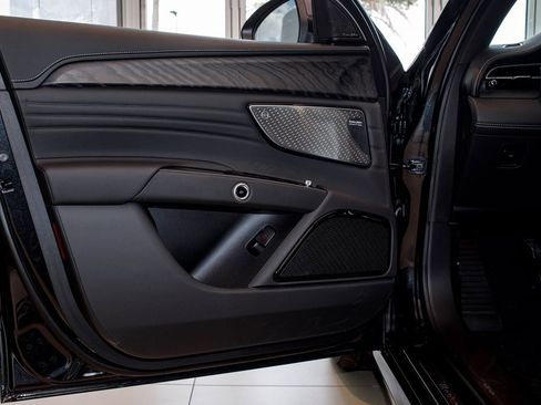 New 2025 Maserati Grecale GT image 16